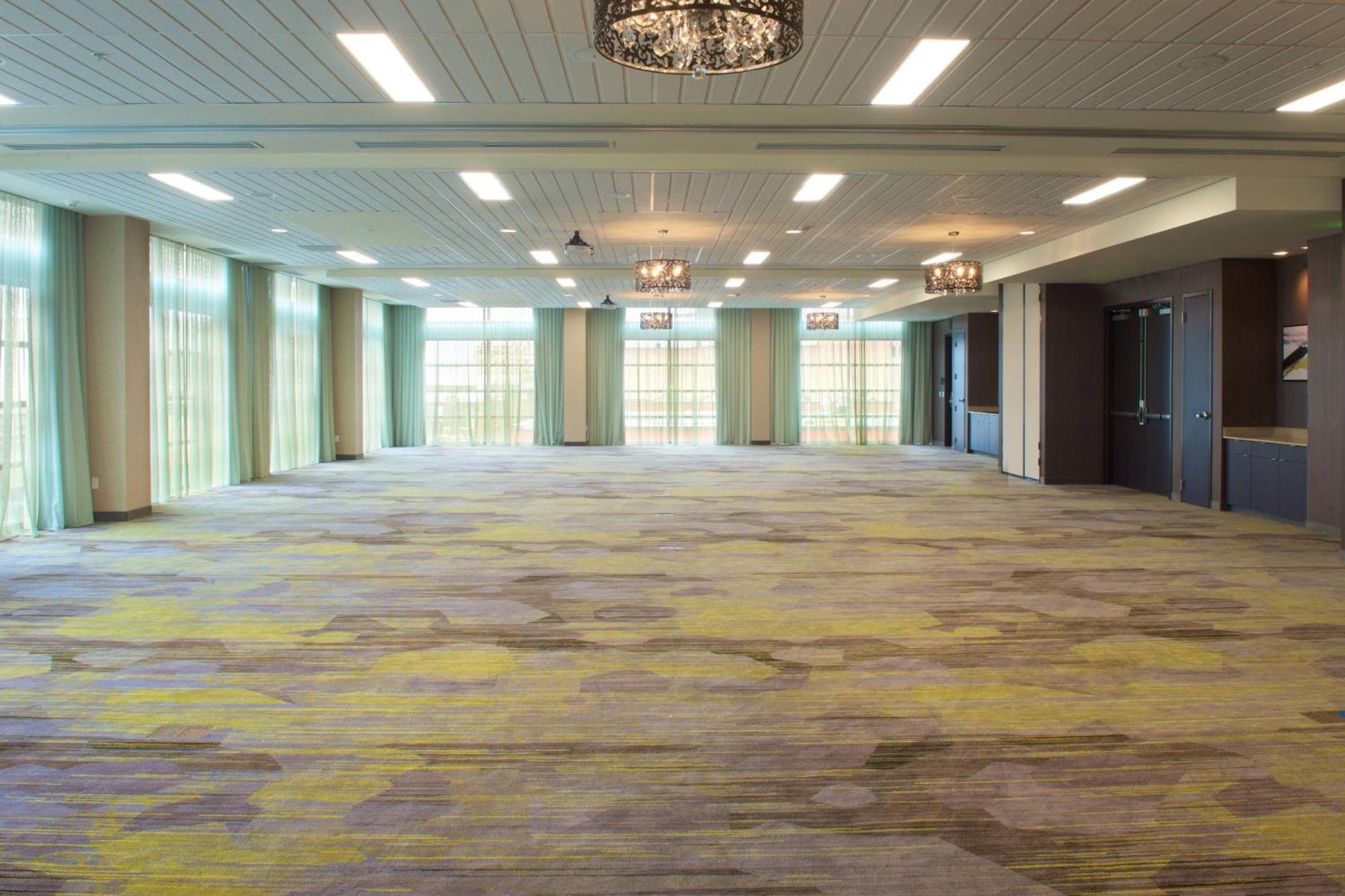 Courtyard By Marriott Seattle Everett Downtown Exterior foto