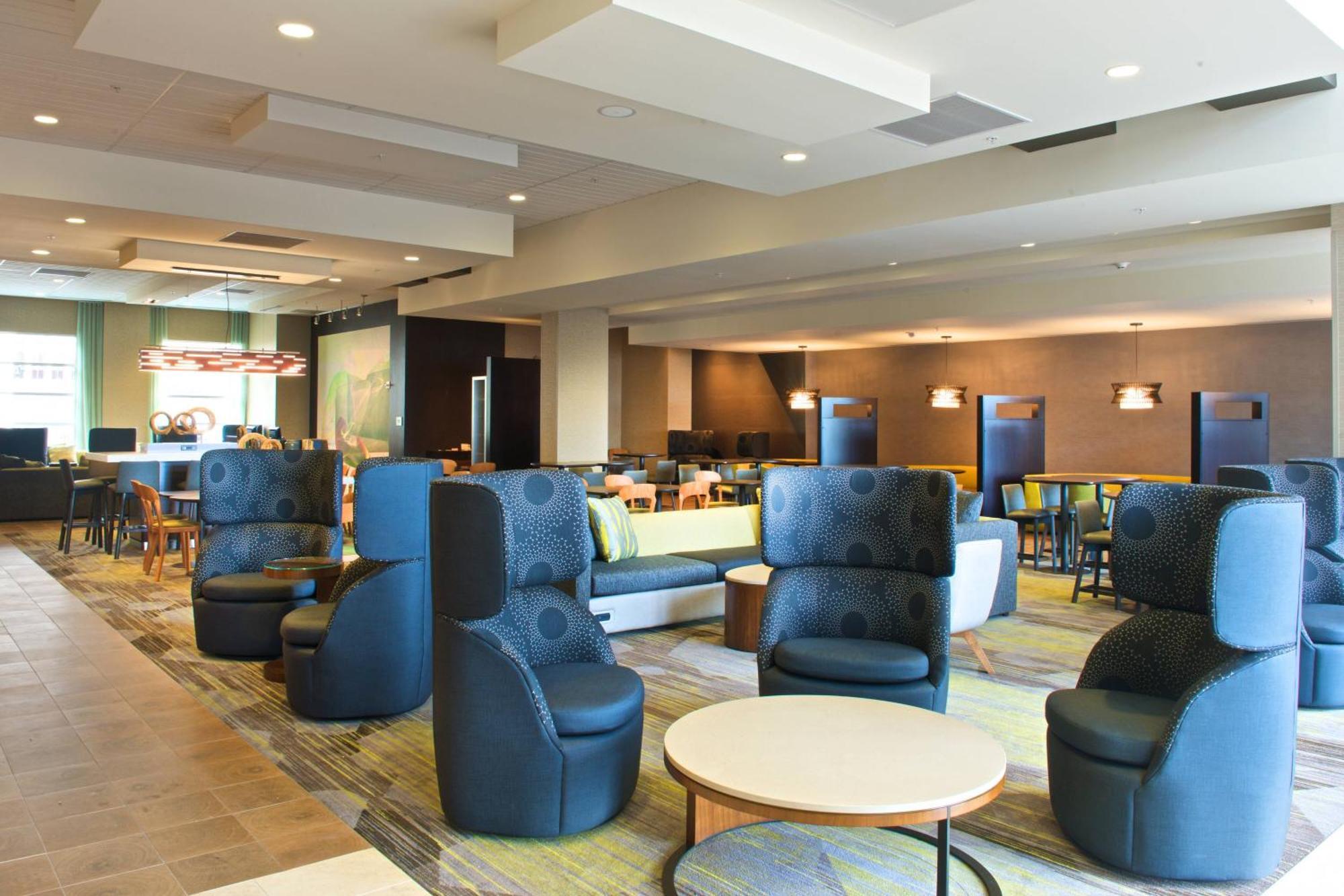 Courtyard By Marriott Seattle Everett Downtown Exterior foto